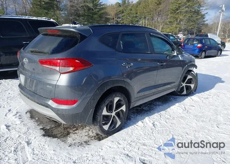 2018 Hyundai Tucson Value из США, поврежденный, VIN KM8J3CA23JU624801